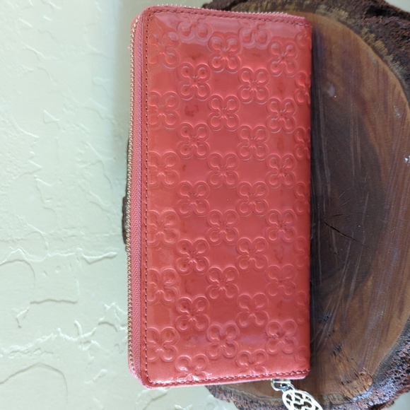 Coach Handbags - Coach wallet